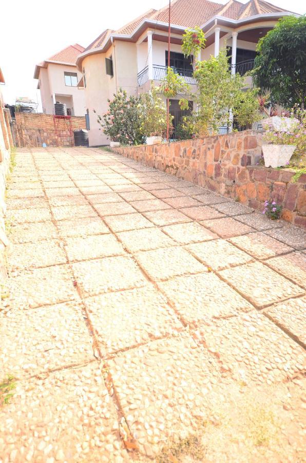 Kubus Homes Kigali Extérieur photo